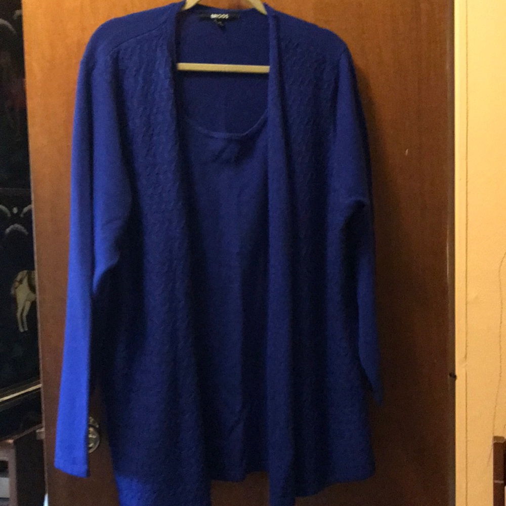 😀 Blouse with sweater